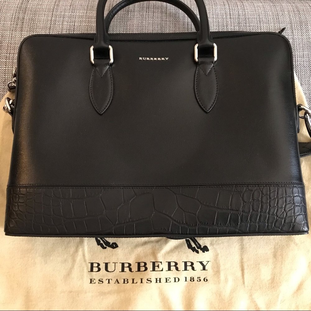 Burberry Slim Barrow Bag in Leather & Alligator! - Picture 14 of 15